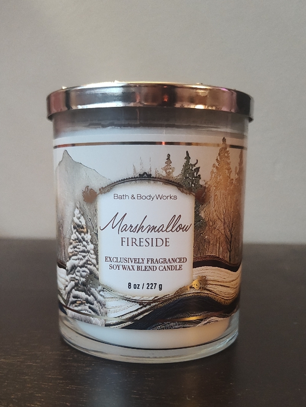 Bath & Body Works Marshmallow Fireside Candle - White & Gold Accents